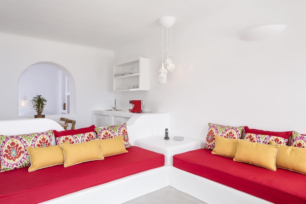 Skyfall Suites - Adults Only Pyrgos Kallistis Exterior photo