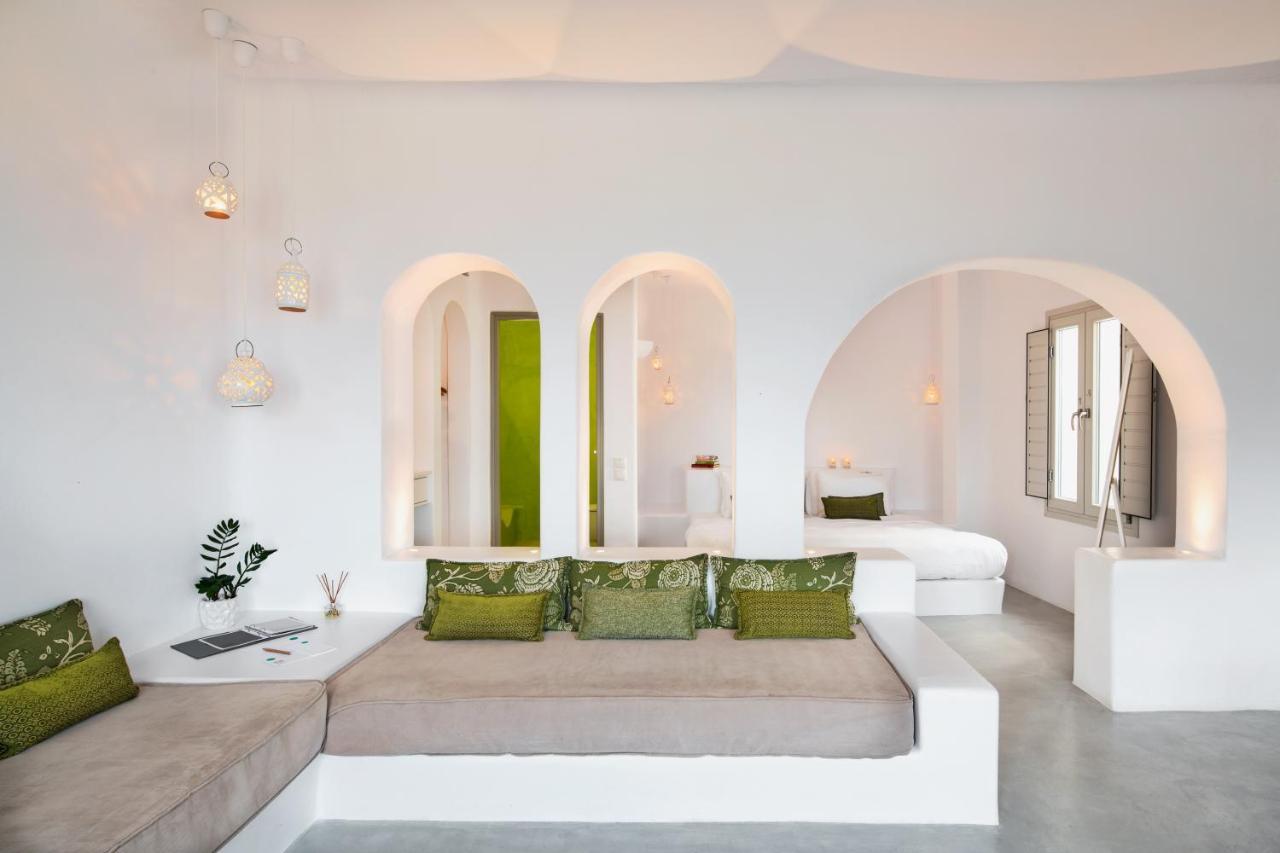 Skyfall Suites - Adults Only Pyrgos Kallistis Exterior photo